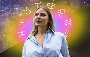 Знаки Зодиака испытывают удачу и успех всю неделю с сегодняшнего дня до 24 ноября. Довольная женщина переживает неделю удачи, 18–24 ноября 2024 г.