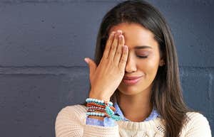 Forgetful woman who has an advantage over everyone else