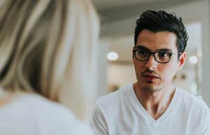 Things Hardworking People Notice Instantly When They Talk To A Lazy Person hardworking man talking to lazy person