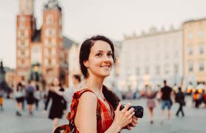 solo traveler in europe