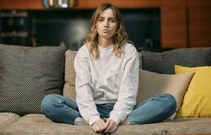 Things That Are Incredibly Boring To Smart People But Everyone Else Seems To Enjoy intelligent woman feeling bored