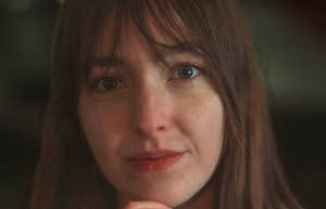 Woman understand what people are thinking.