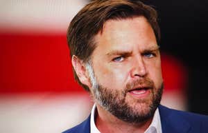 Most People Missed These 6 Details About Vanity Fair’s Pictures Of Trump’s Inner Circle