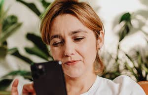 Woman has imposter syndrome and believes convincing lies.