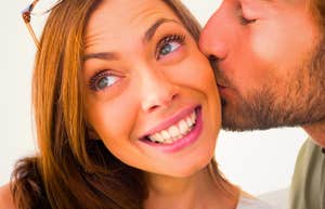 If A Woman Has These Eccentric Habits, She's A Ton Of Fun To Be Married To