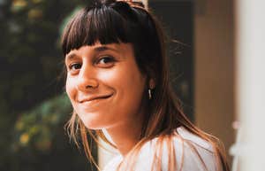 People Who Don’t Check Their Phone Mid-Conversation Usually Have These 6 Distinctive Personality Traits