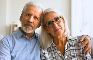 Boomer Parents Loved To Use Toxic Phrases Gen Z Would Never Say To Their Kids boomer parents looking judgmental of their kids