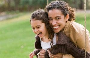 How To Set Boundaries In Dating As A Single Mom (Plus, 5 Types Of Men To Avoid)