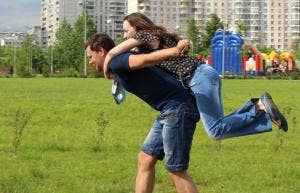 Shocker: Women Prefer Chivalry Over Looks Shocker: Women Prefer Chivalry Over Looks