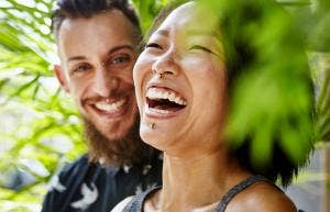 how to flirt with a guy how to flirt with a guy