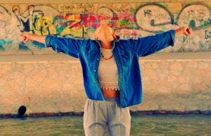 10 Things You MUST Know Before Loving A Low-Maintenance Girl 10 Things You MUST Know Before Loving A Low-Maintenance Girl