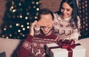 Matchmaker Shares 'Formula' For The Perfect Holiday Gift For A Man