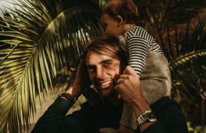 My Husband Forgot He Was A Father — The Question I Asked To Remind Him father carrying young son on shoulders