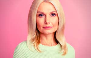narcissistic mother in front of pink background