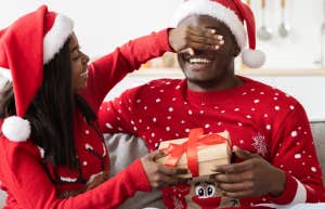 How The Ending Of The Month Affects Each Zodiac Sign's Love Horoscope zodiac signs' weekly love horoscope december 25 - 31, 2023