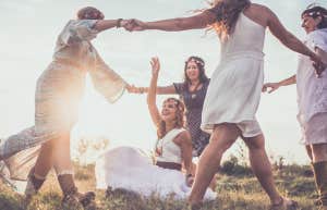 The 3 Zodiac Signs Who Need To Be Free During Sun Sextile Jupiter On January 24, 2023