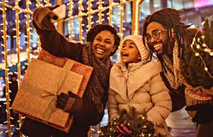 The 3 Zodiac Signs Who Want To Party During Sun Sextile Moon On December 27, 2022